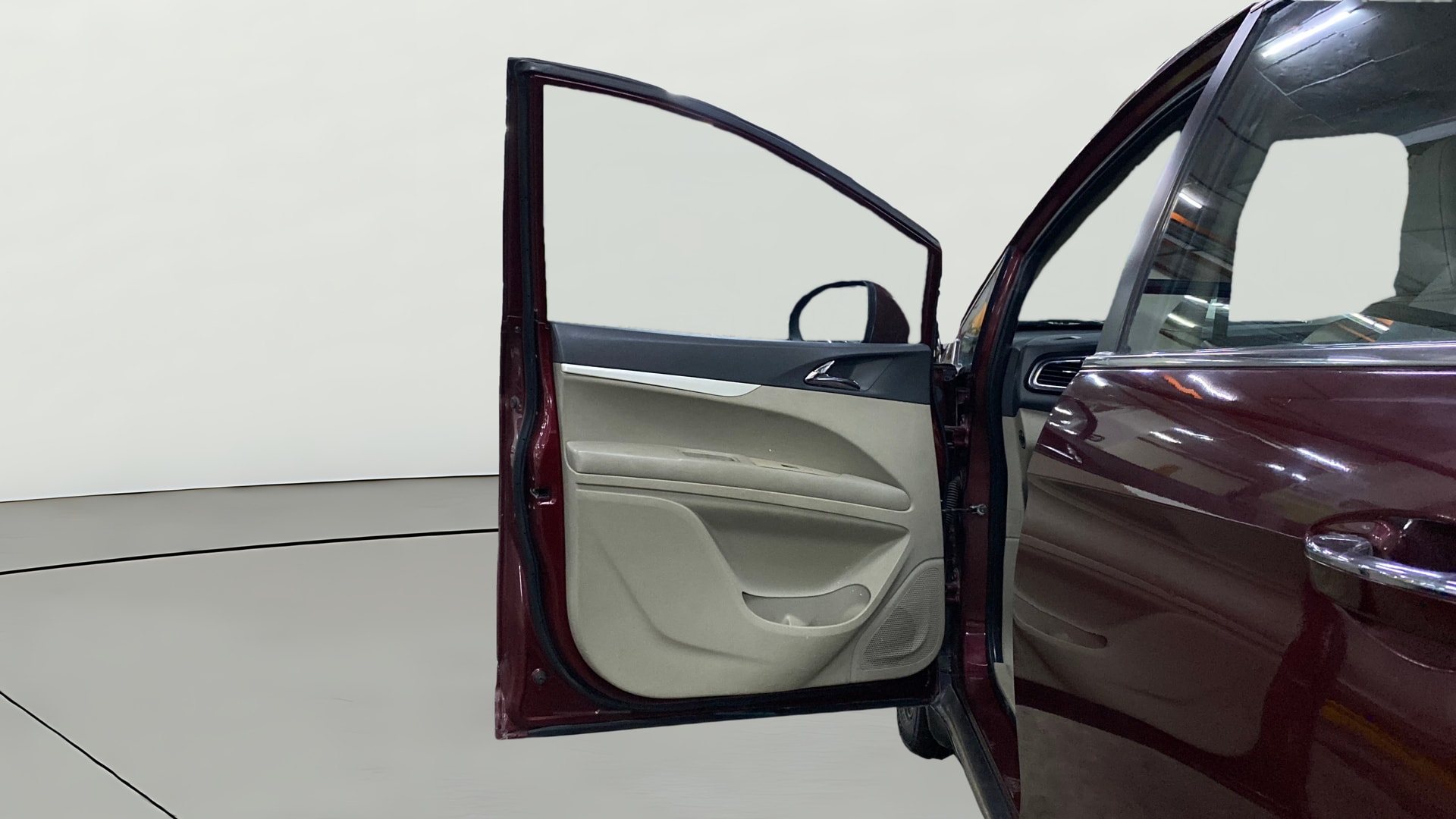View 2020 Mahindra Marazzo M8 7-Seater Image 33 Used 2020 Mahindra Marazzo M8 7-Seater Image 33