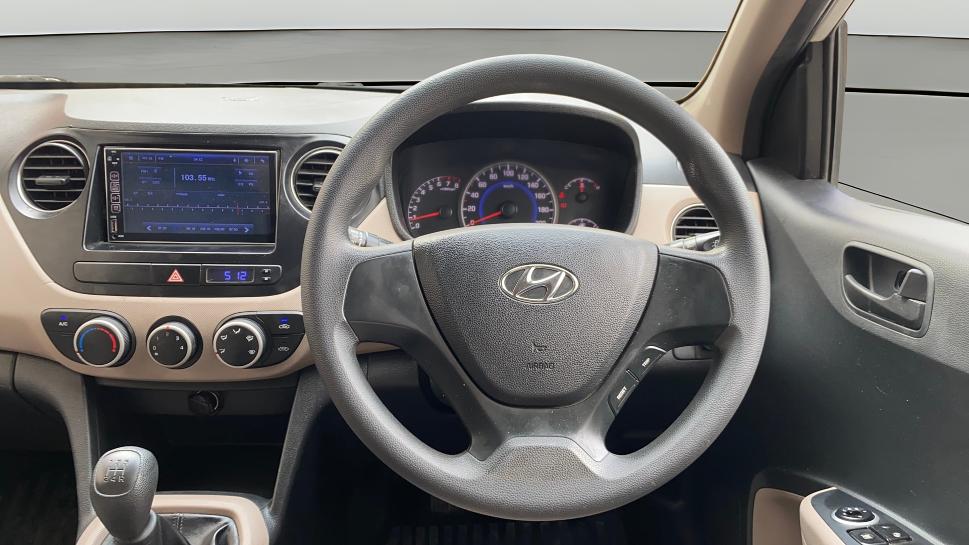 View 2016 Hyundai Grand i10 Magna 1.2 Kappa VTVT Image 20 Used 2016 Hyundai Grand i10 Magna 1.2 Kappa VTVT Image 20