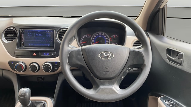 View Hyundai Grand i10 Image 20 Used Hyundai Grand i10 Image 20