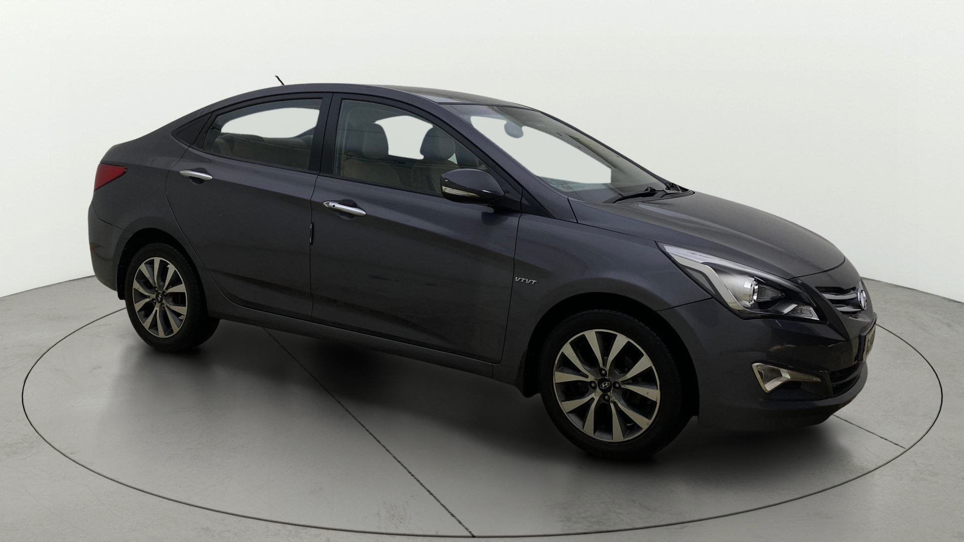 View 2015 Hyundai Fluidic Verna 1.6 VTVT S O Image 22 Used 2015 Hyundai Fluidic Verna 1.6 VTVT S O Image 22