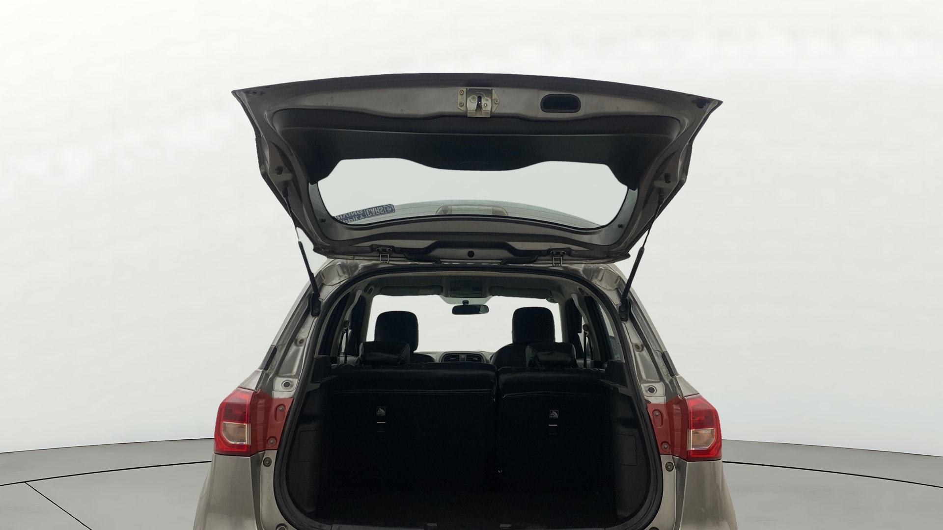 View 2018 Maruti Suzuki 1000 Base Variant Image 16 Used 2018 Maruti Suzuki 1000 Base Variant Image 16