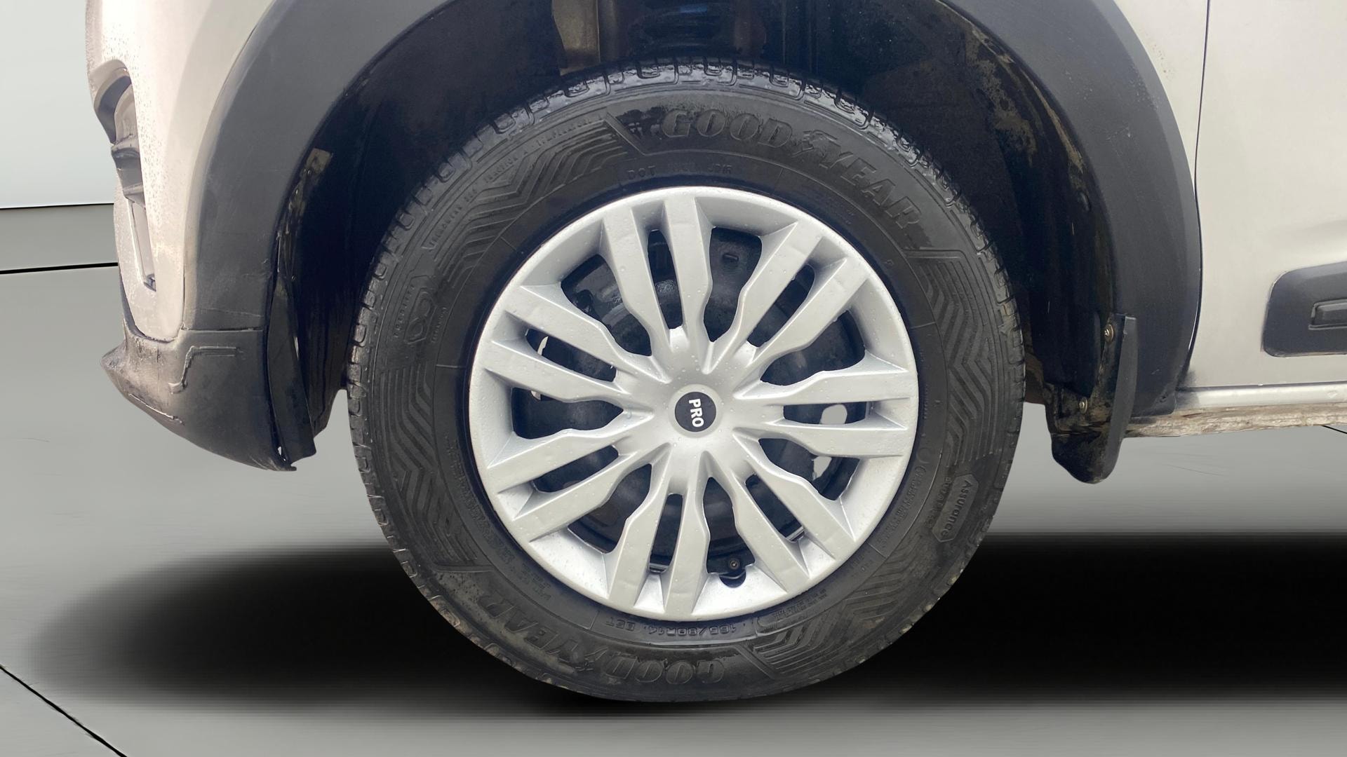 View 2022 Renault Triber RXT Image 28 Used 2022 Renault Triber RXT Image 28