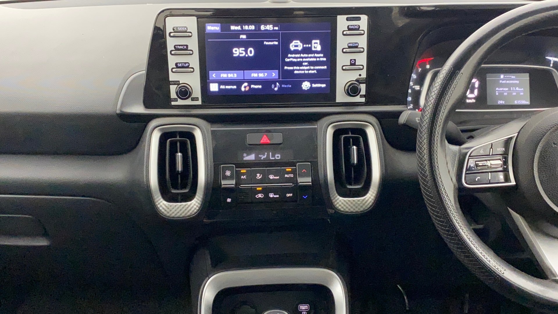 View 2020 Kia Sonet HTK Plus Petrol Image 31 Used 2020 Kia Sonet HTK Plus Petrol Image 31