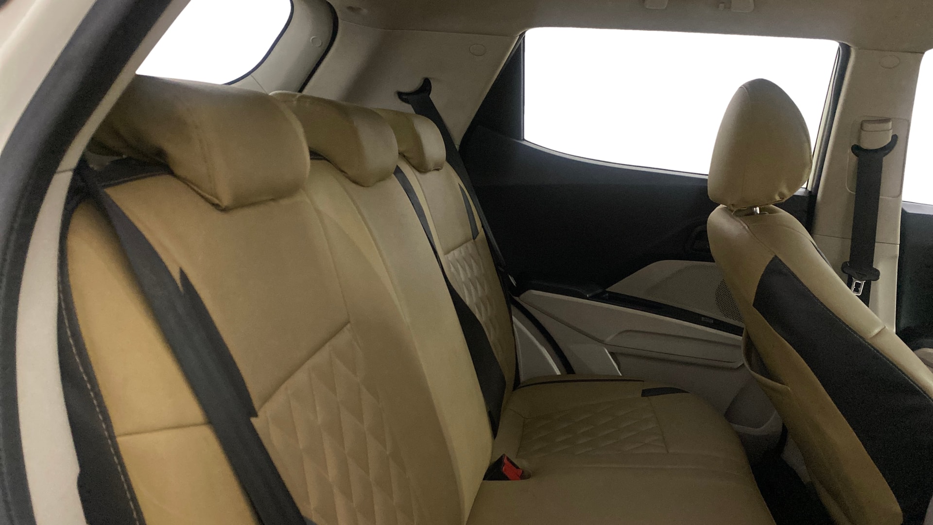Used 2019 Mahindra XUV300 Used 2019 Mahindra XUV300