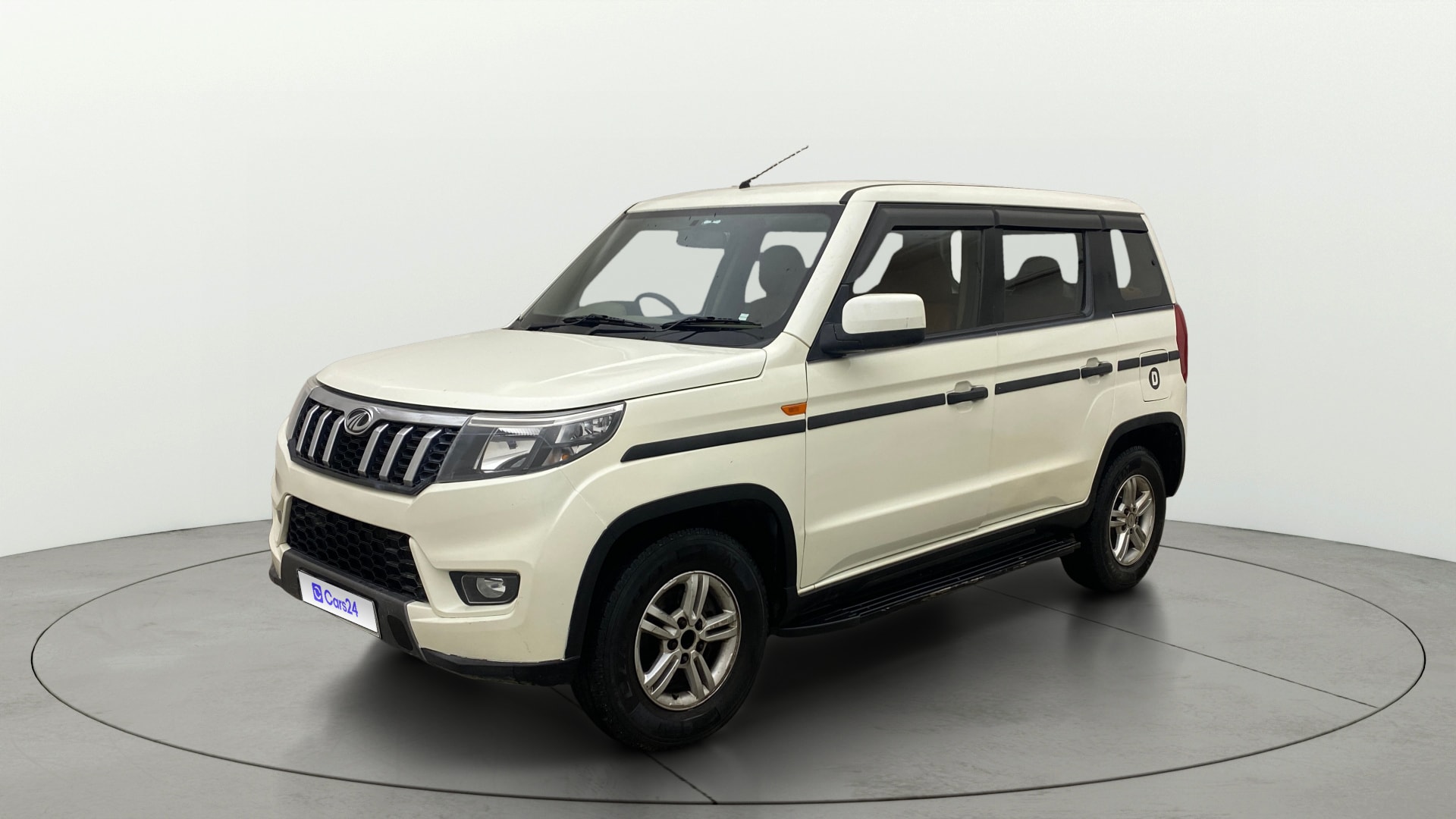 View 2022 Mahindra Bolero Neo N10 (R) Image 35 Used 2022 Mahindra Bolero Neo N10 (R) Image 35