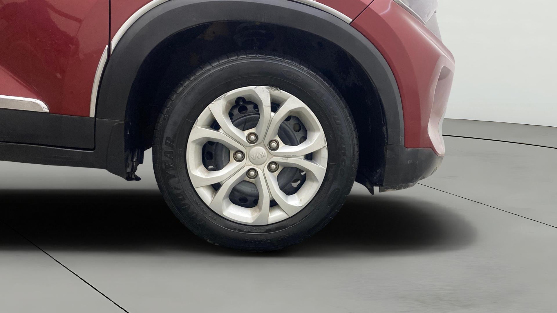 View 2021 Kia Sonet HTE Petrol Image 39 Used 2021 Kia Sonet HTE Petrol Image 39