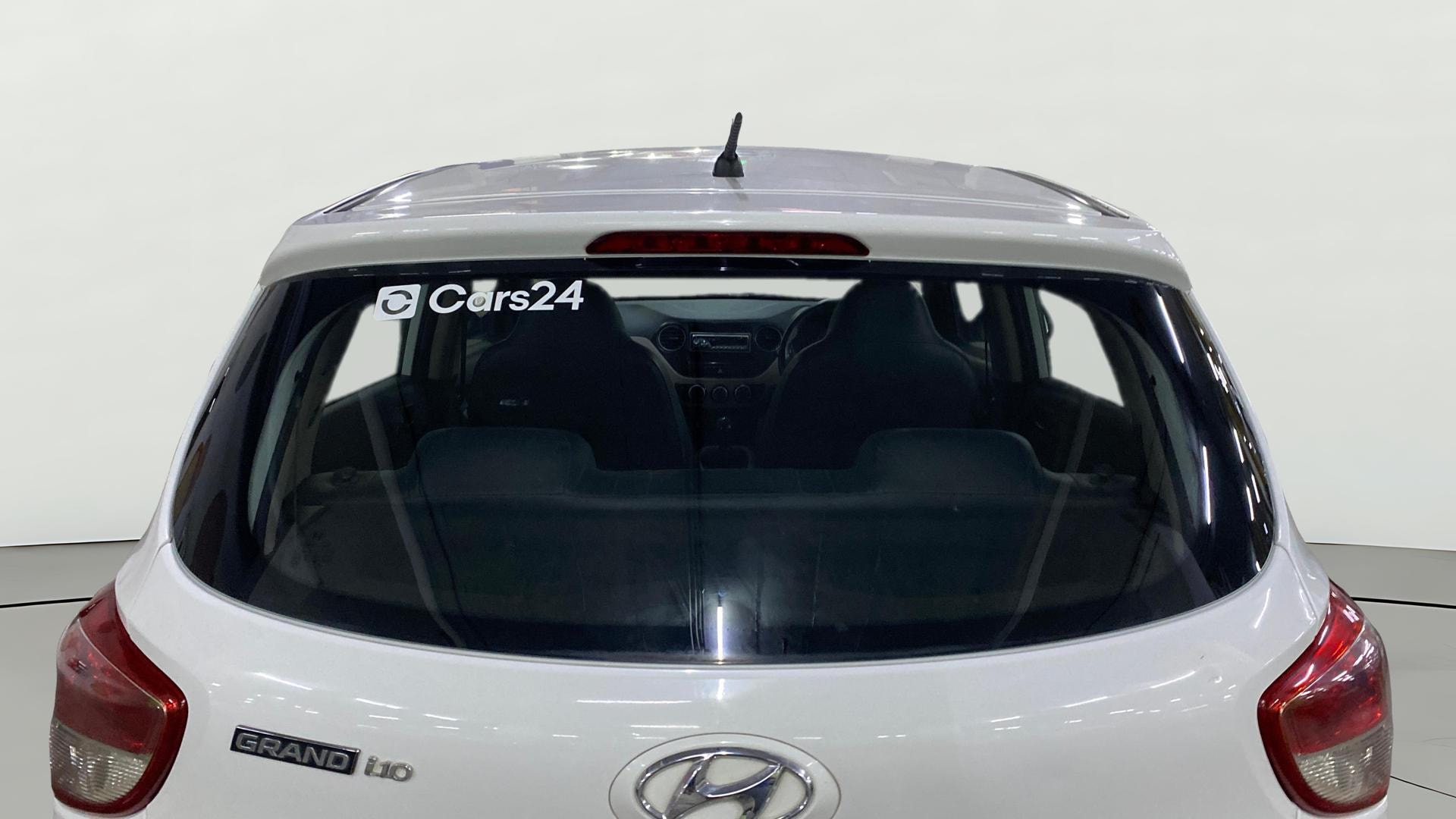 View 2020 Hyundai Grand i10 1.2 Magna Diesel Image 3 Used 2020 Hyundai Grand i10 1.2 Magna Diesel Image 3