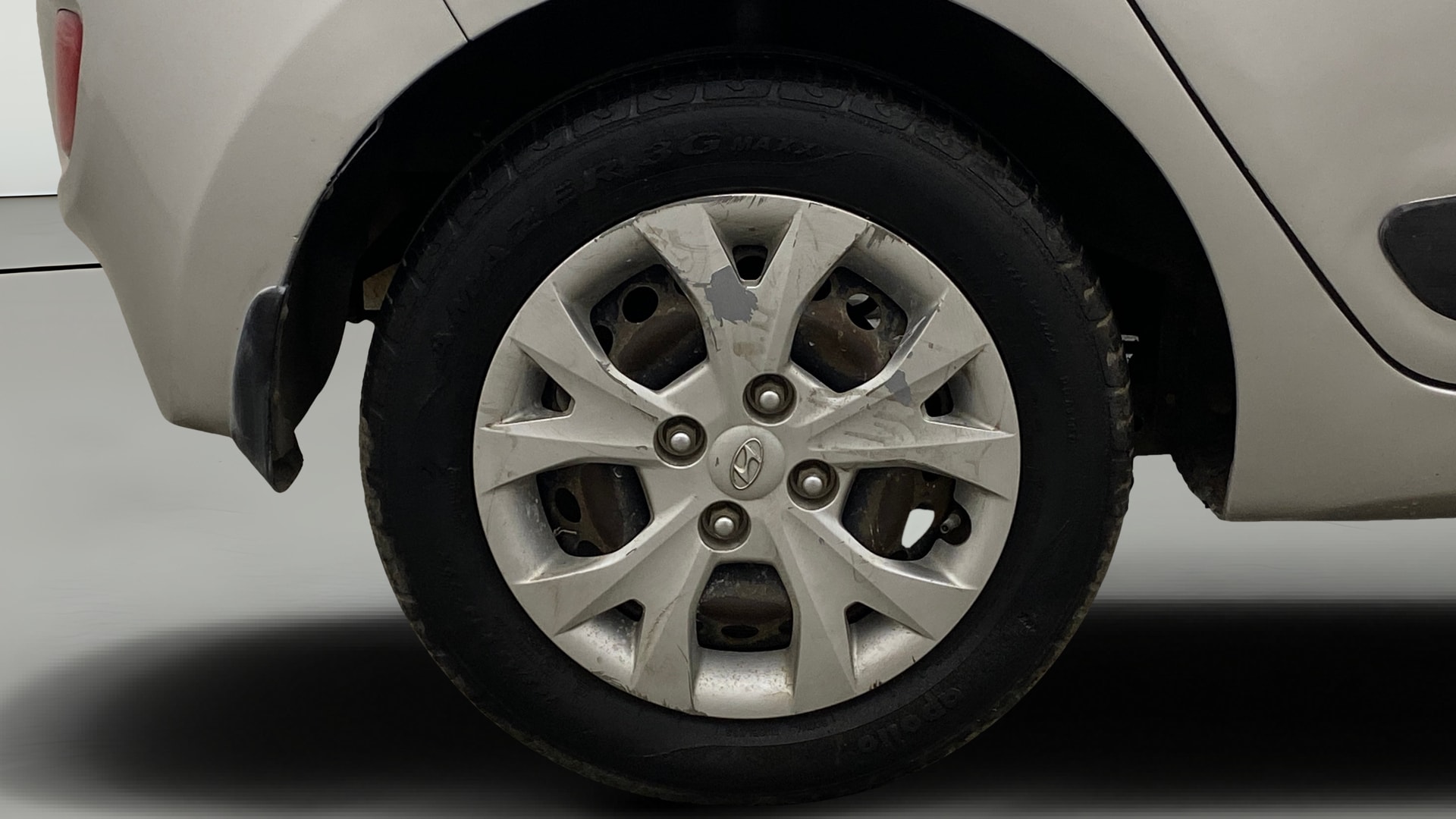 View 2014 Hyundai Grand i10 Sportz 1.2 Kappa Image 23 Used 2014 Hyundai Grand i10 Sportz 1.2 Kappa Image 23