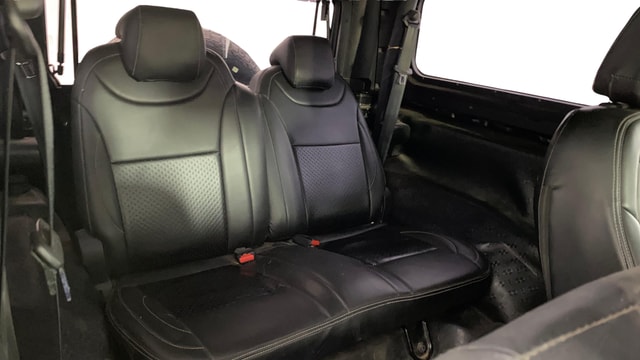View Mahindra Thar Image 28 Used Mahindra Thar Image 28
