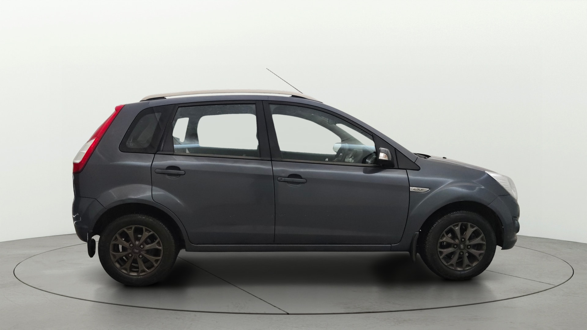 View 2015 Ford Figo 1.2P Ambiente MT BS IV Image 8 Used 2015 Ford Figo 1.2P Ambiente MT BS IV Image 8