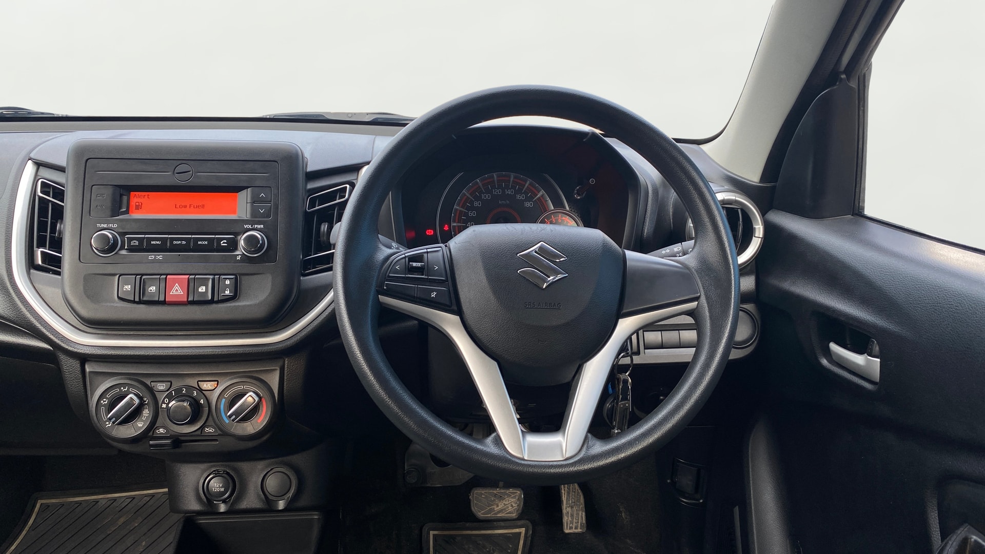 View 2021 Maruti Suzuki 1000 Base Variant Image 20 Used 2021 Maruti Suzuki 1000 Base Variant Image 20
