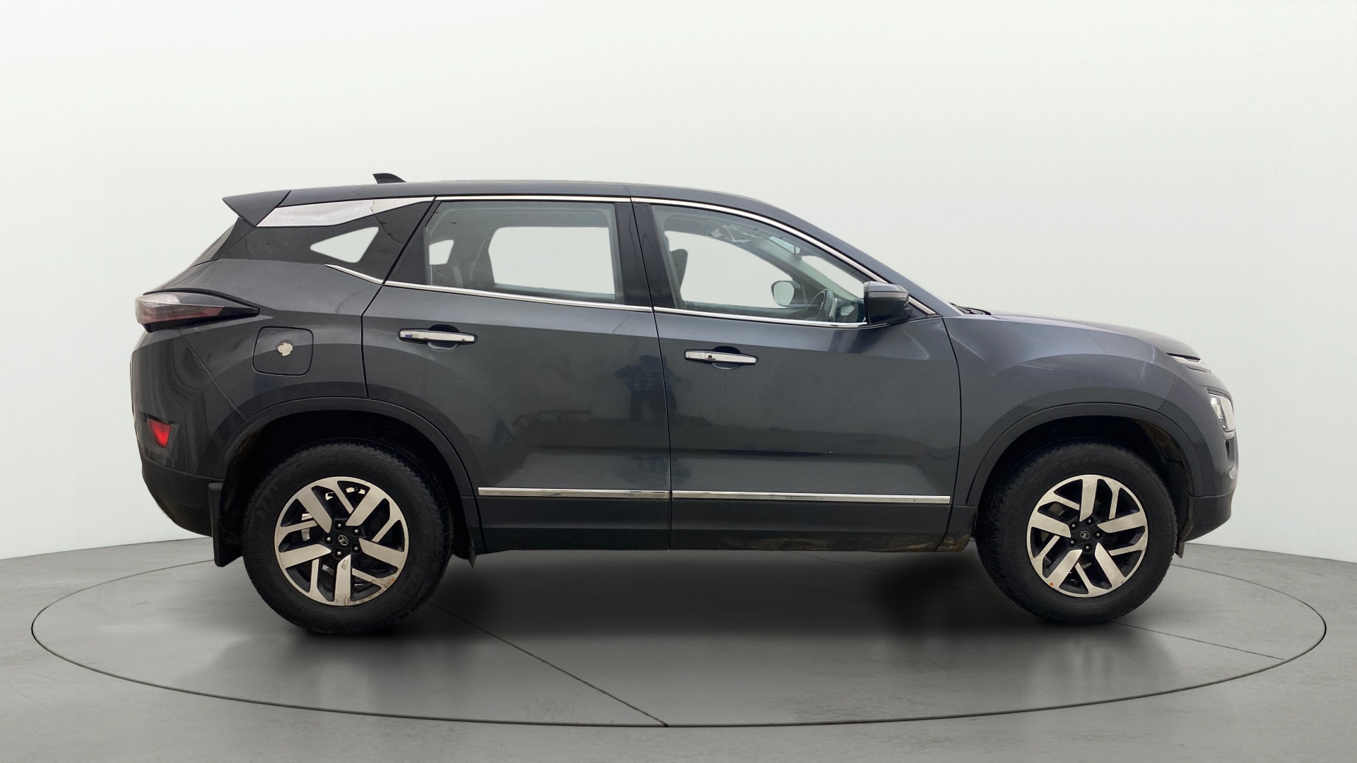 View 2021 Tata Harrier XE Image 8 Used 2021 Tata Harrier XE Image 8