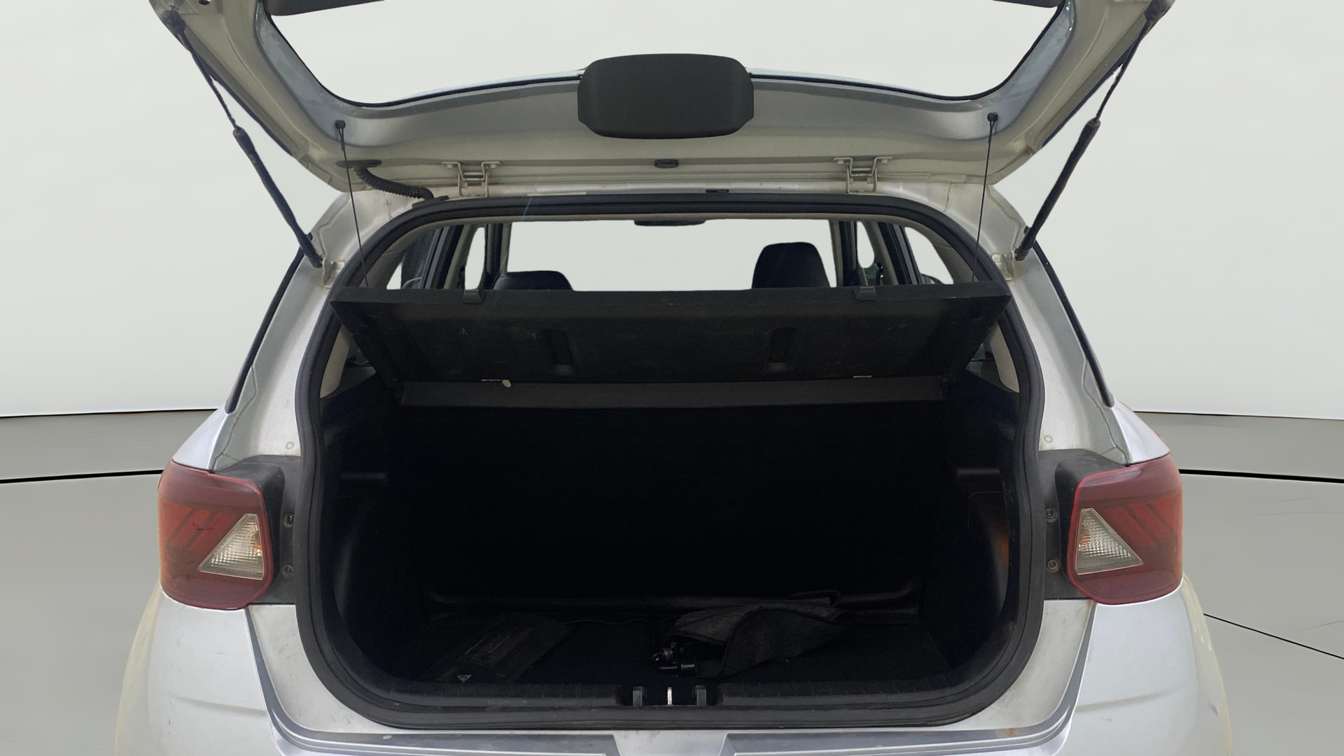 View 2021 Hyundai Venue SX 1.5 Diesel Image 38 Used 2021 Hyundai Venue SX 1.5 Diesel Image 38