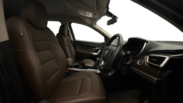 View Tata Harrier Image 27 Used Tata Harrier Image 27