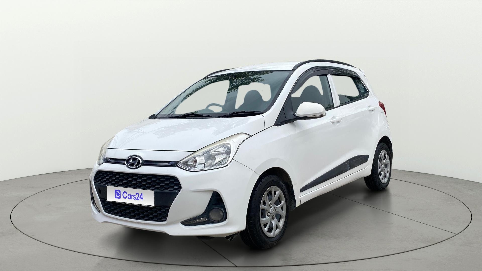 View 2019 Hyundai Grand i10 Sportz 1.2 Kappa Image 34 Used 2019 Hyundai Grand i10 Sportz 1.2 Kappa Image 34