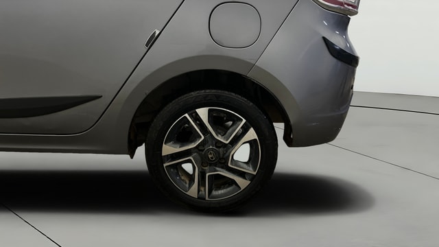 View Tata Tigor Image 7 Used Tata Tigor Image 7