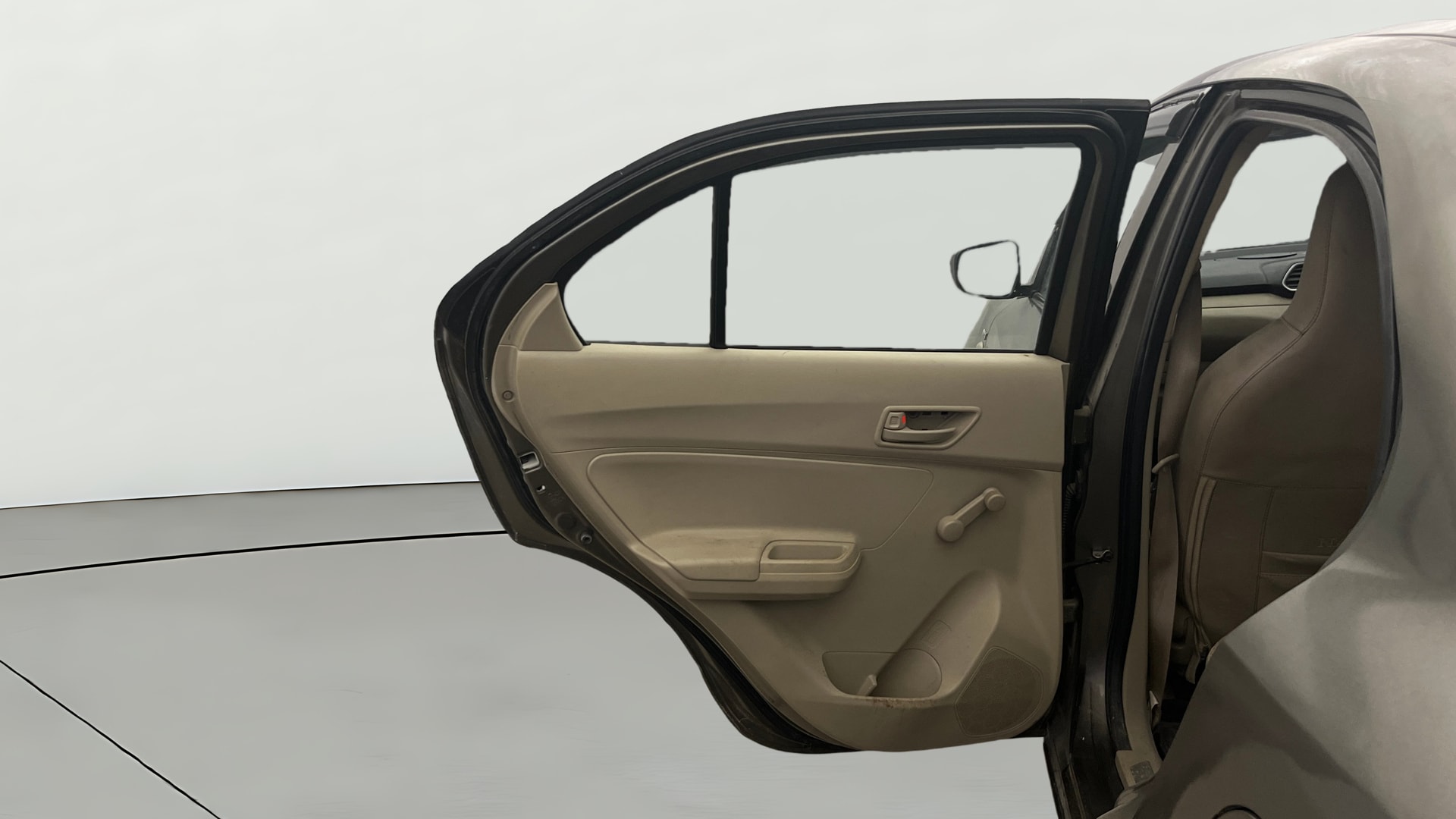 View 2019 Maruti Suzuki 1000 Base Variant Image 16 Used 2019 Maruti Suzuki 1000 Base Variant Image 16