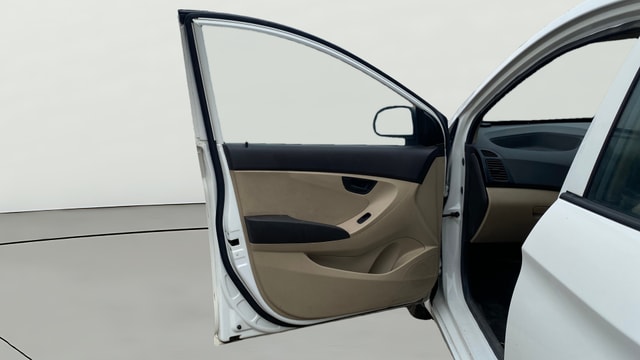 View Hyundai EON Image 30 Used Hyundai EON Image 30