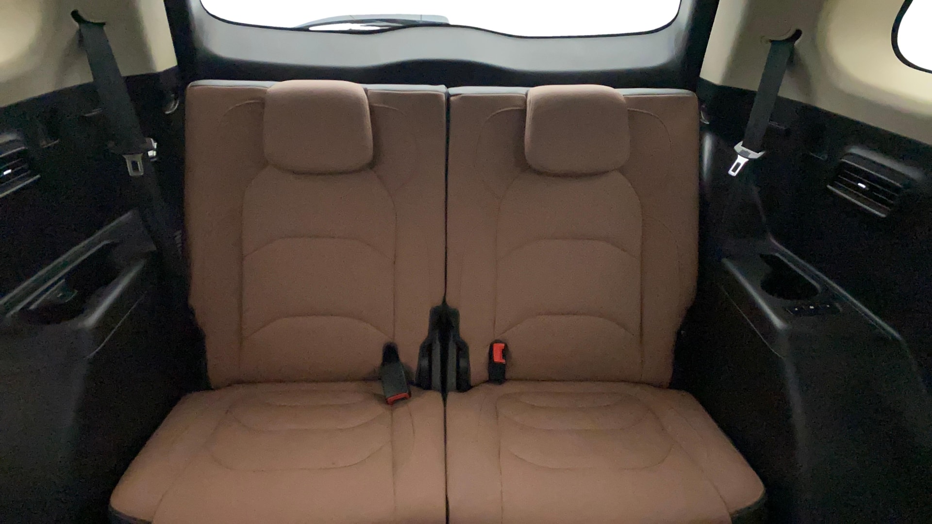 View 2023 MG Hector Plus Savvy Pro 7 Seater CVT Petrol Image 10 Used 2023 MG Hector Plus Savvy Pro 7 Seater CVT Petrol Image 10