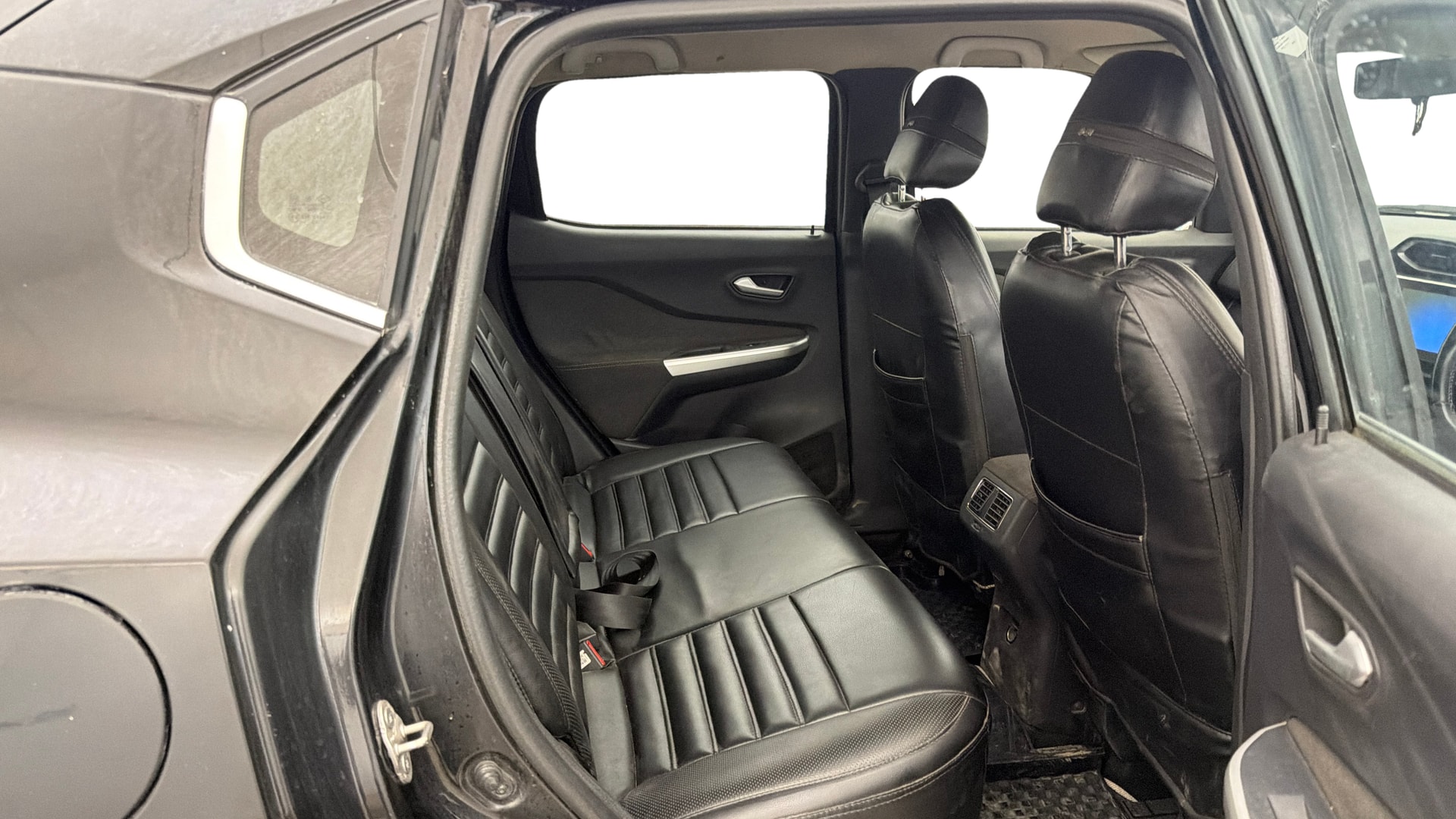 View 2022 Nissan Magnite Turbo XV Premium CVT Image 29 Used 2022 Nissan Magnite Turbo XV Premium CVT Image 29