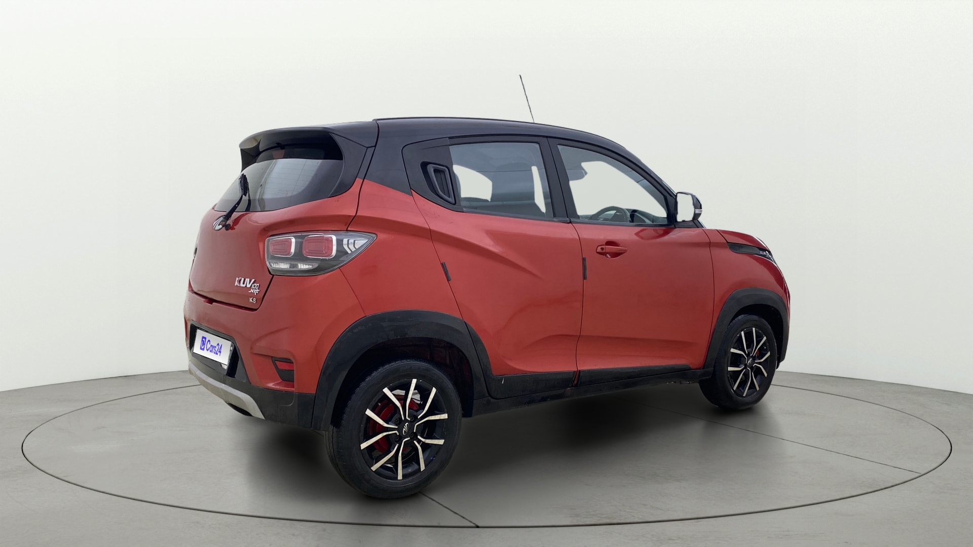 View 2018 Mahindra KUV100 K2 Petrol BS IV Image 42 Used 2018 Mahindra KUV100 K2 Petrol BS IV Image 42