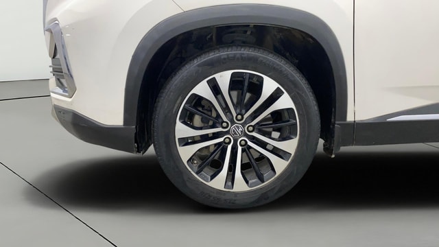 View MG Hector Image 36 Used MG Hector Image 36
