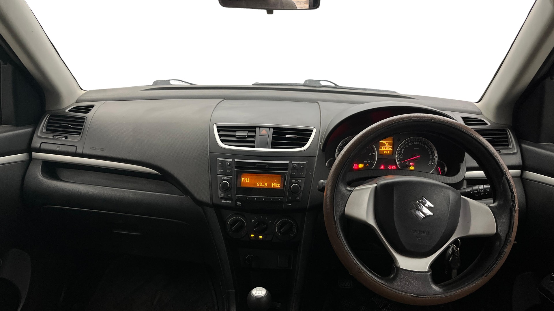View 2016 Maruti Suzuki 1000 Base Variant Image 15 Used 2016 Maruti Suzuki 1000 Base Variant Image 15