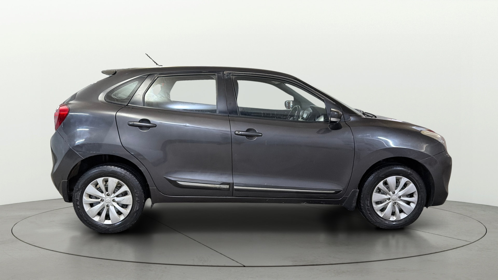 View 2017 Maruti Suzuki 1000 Base Variant Image 8 Used 2017 Maruti Suzuki 1000 Base Variant Image 8