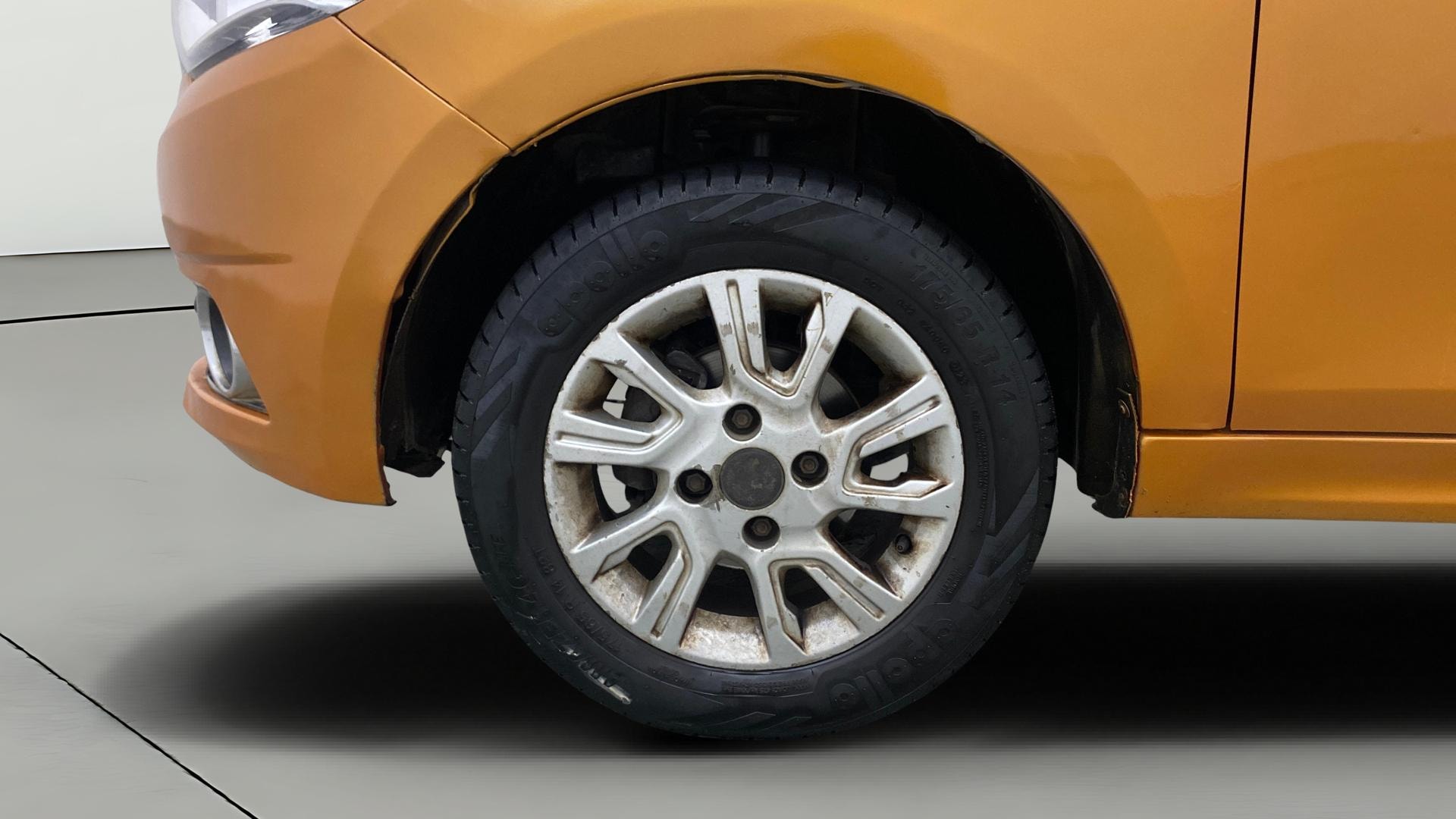 View 2016 Tata Tiago Revotorq XB Image 27 Used 2016 Tata Tiago Revotorq XB Image 27
