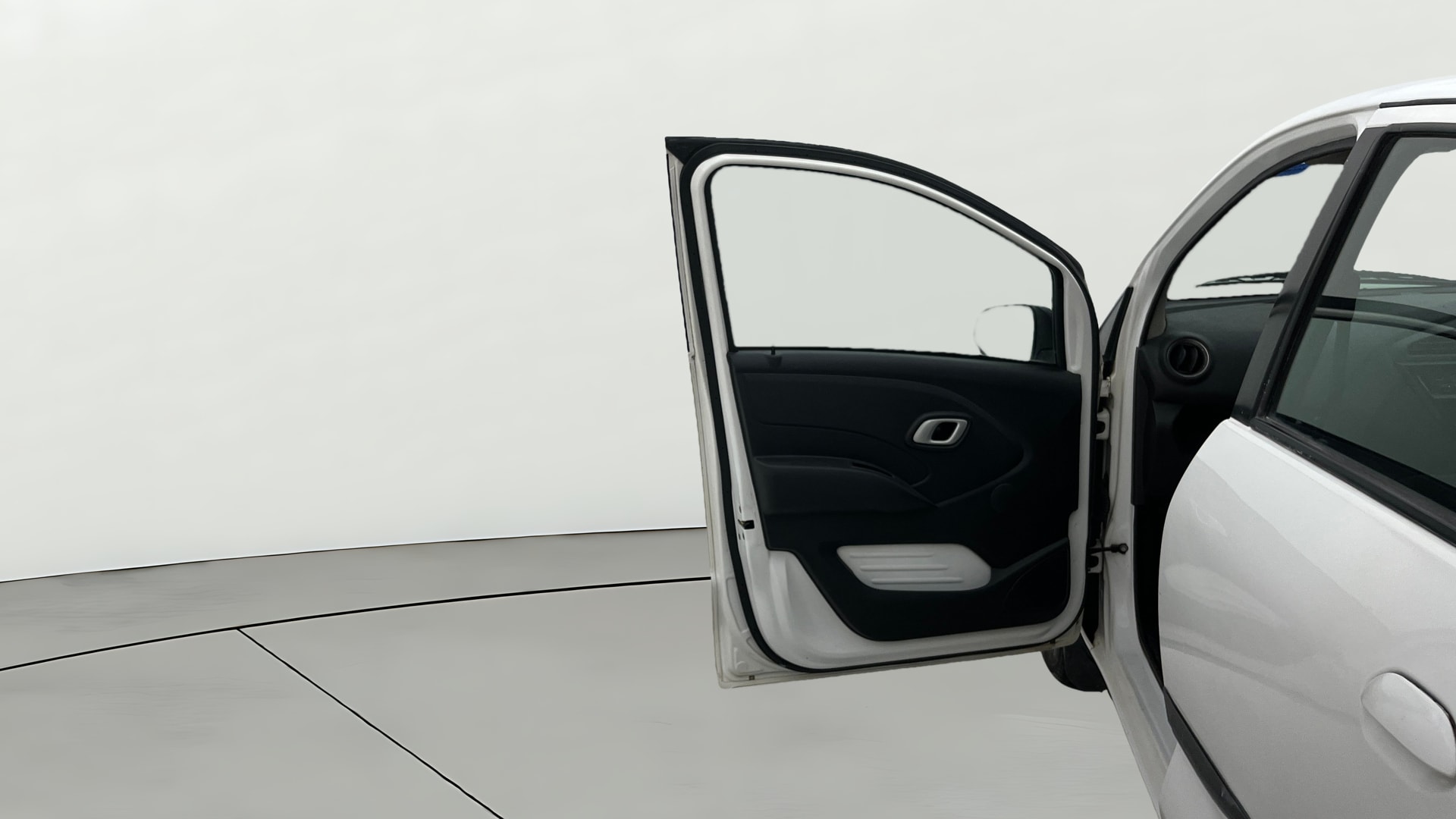 View 2018 Datsun Redi GO T (O) 1.0L AMT BS IV Image 30 Used 2018 Datsun Redi GO T (O) 1.0L AMT BS IV Image 30