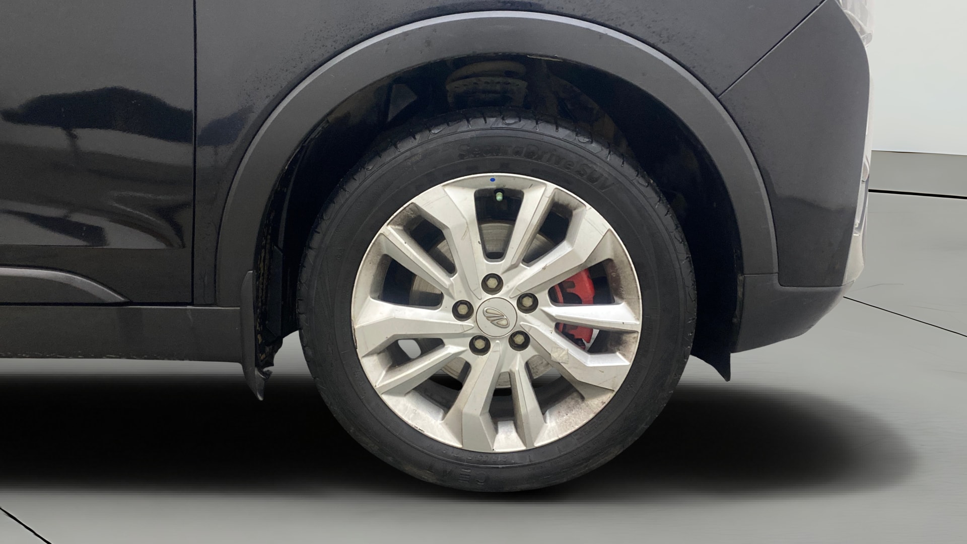 View 2020 Mahindra XUV300 W4 Petrol BS IV Image 44 Used 2020 Mahindra XUV300 W4 Petrol BS IV Image 44