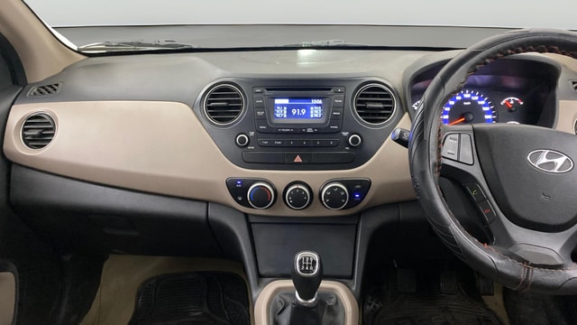 View Hyundai Xcent Image 17 Used Hyundai Xcent Image 17