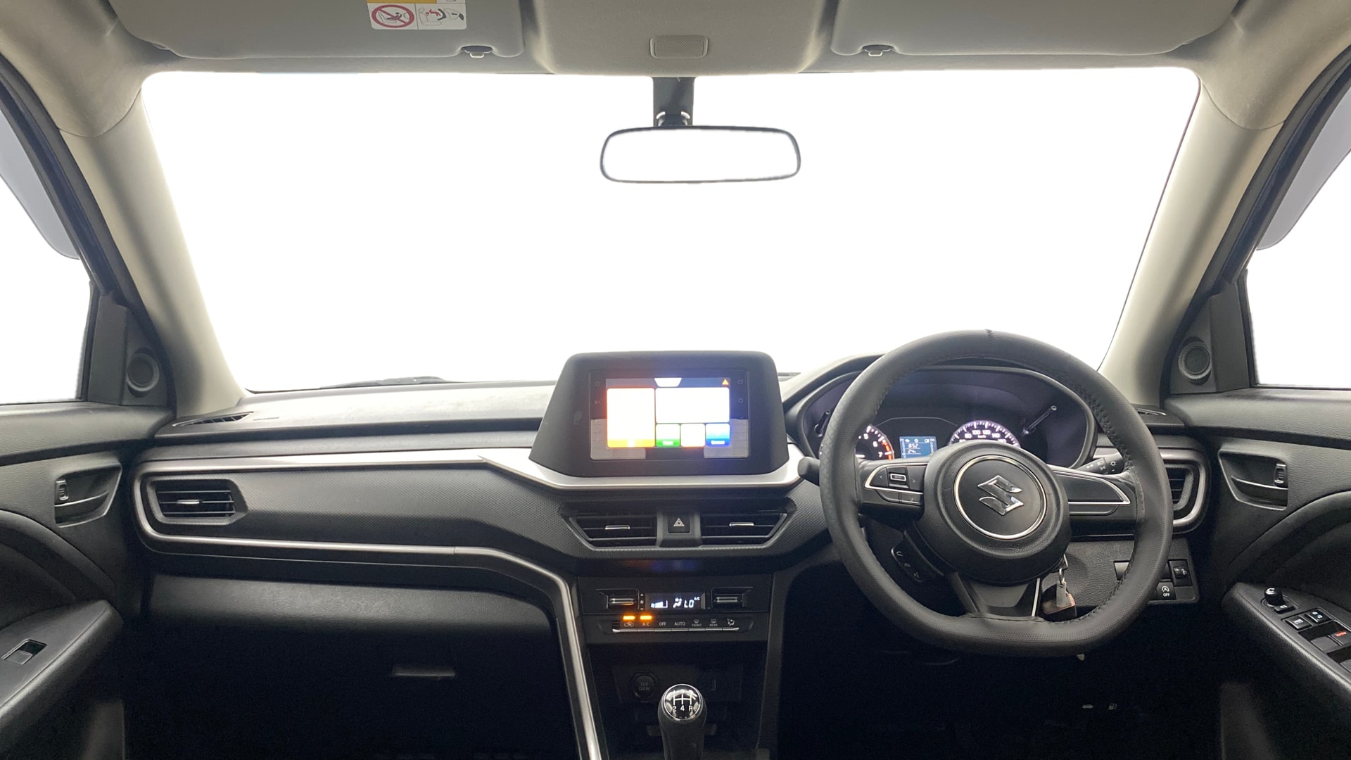 View 2022 Maruti Suzuki 1000 Base Variant Image 16 Used 2022 Maruti Suzuki 1000 Base Variant Image 16