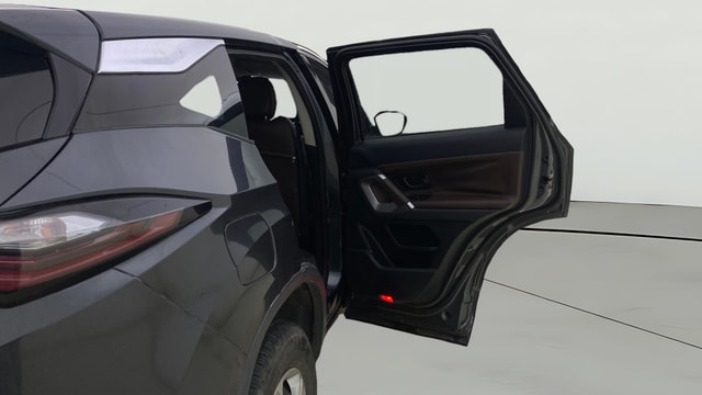 View Tata Harrier Image 7 Used Tata Harrier Image 7
