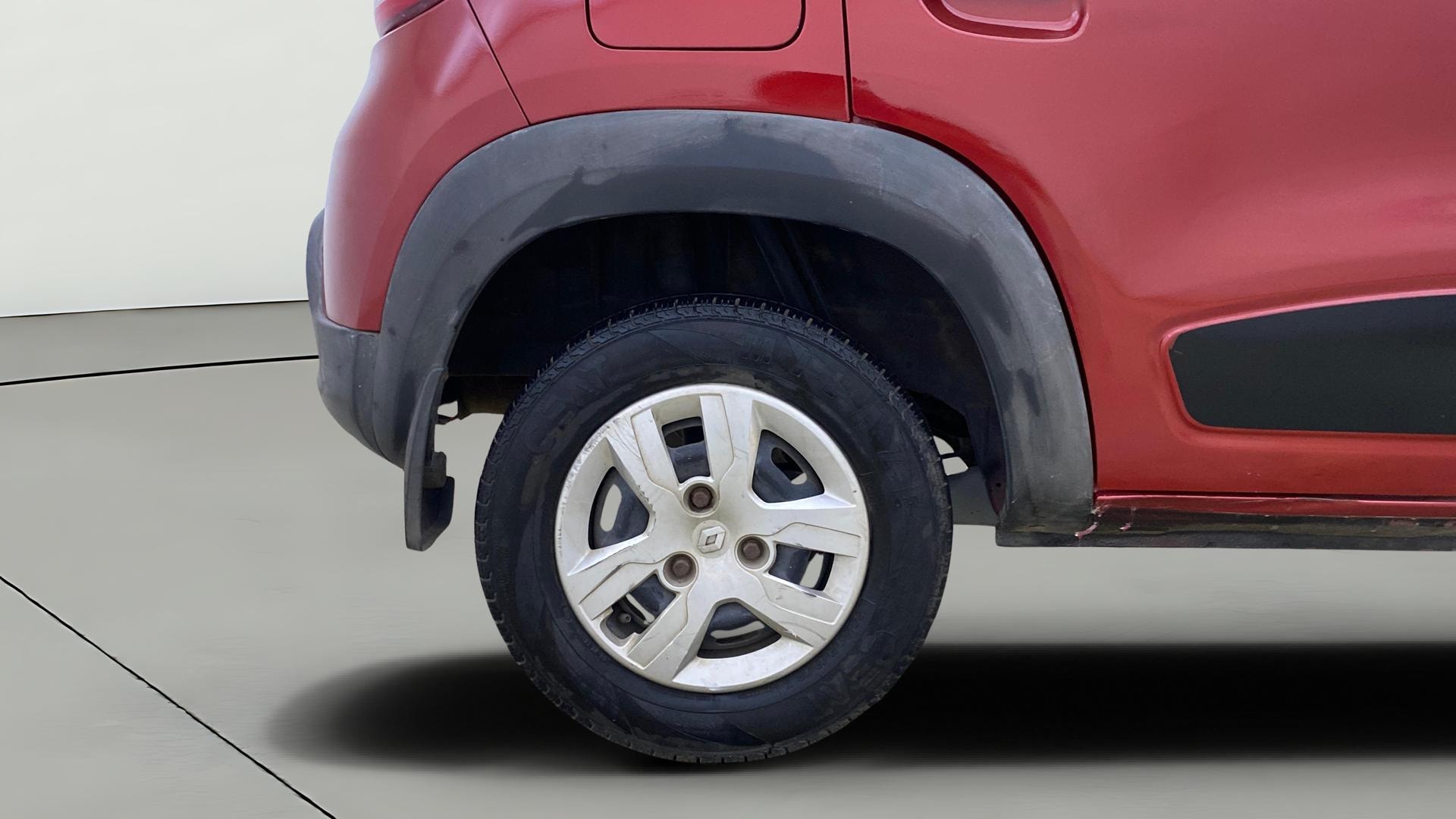 View 2018 Renault Kwid RXL Image 24 Used 2018 Renault Kwid RXL Image 24