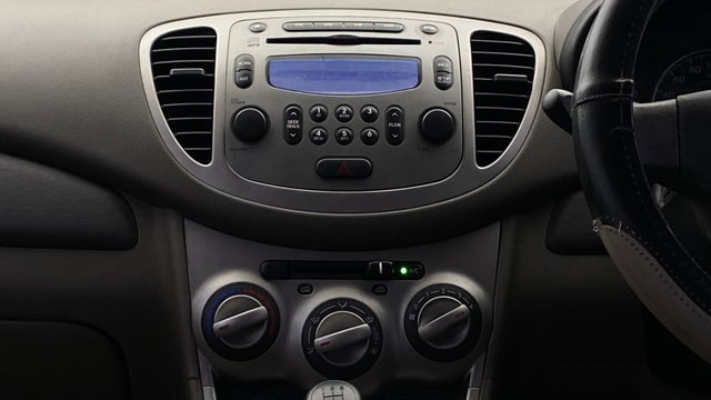 View Hyundai i10 Image 17 Used Hyundai i10 Image 17