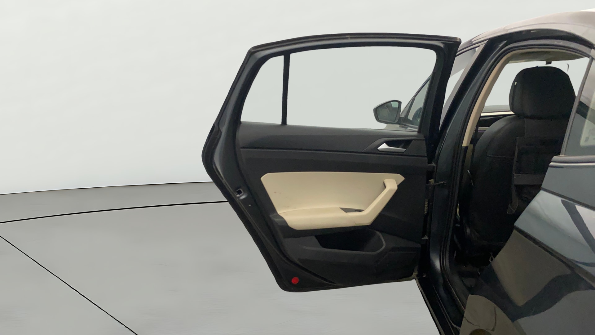 View 2024 Volkswagen Virtus Topline 1.0 TSI MT Image 23 Used 2024 Volkswagen Virtus Topline 1.0 TSI MT Image 23