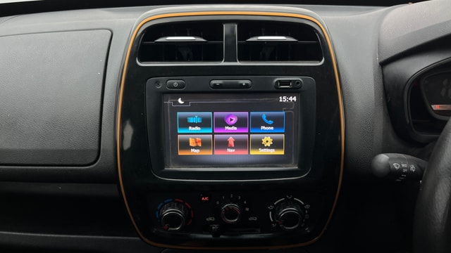 View Renault Kwid Image 17 Used Renault Kwid Image 17