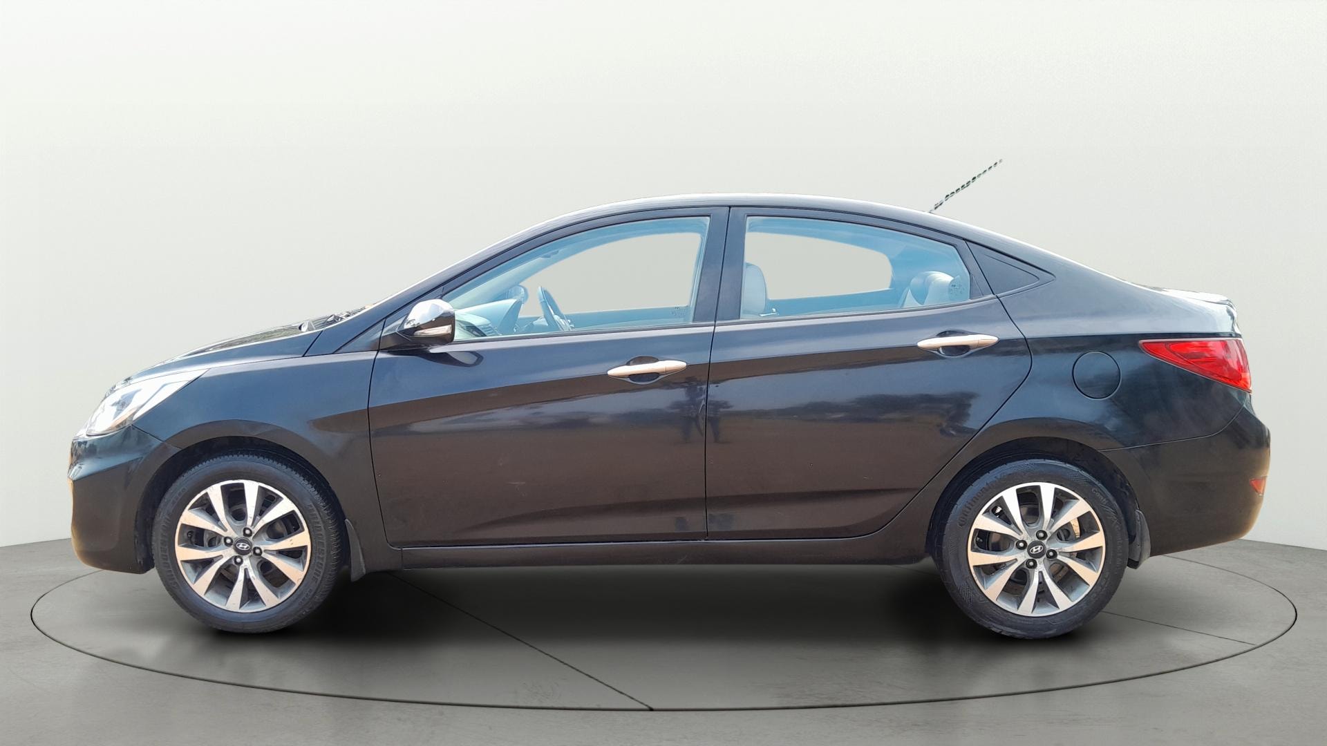Used 2014 Hyundai Fluidic Verna Used 2014 Hyundai Fluidic Verna