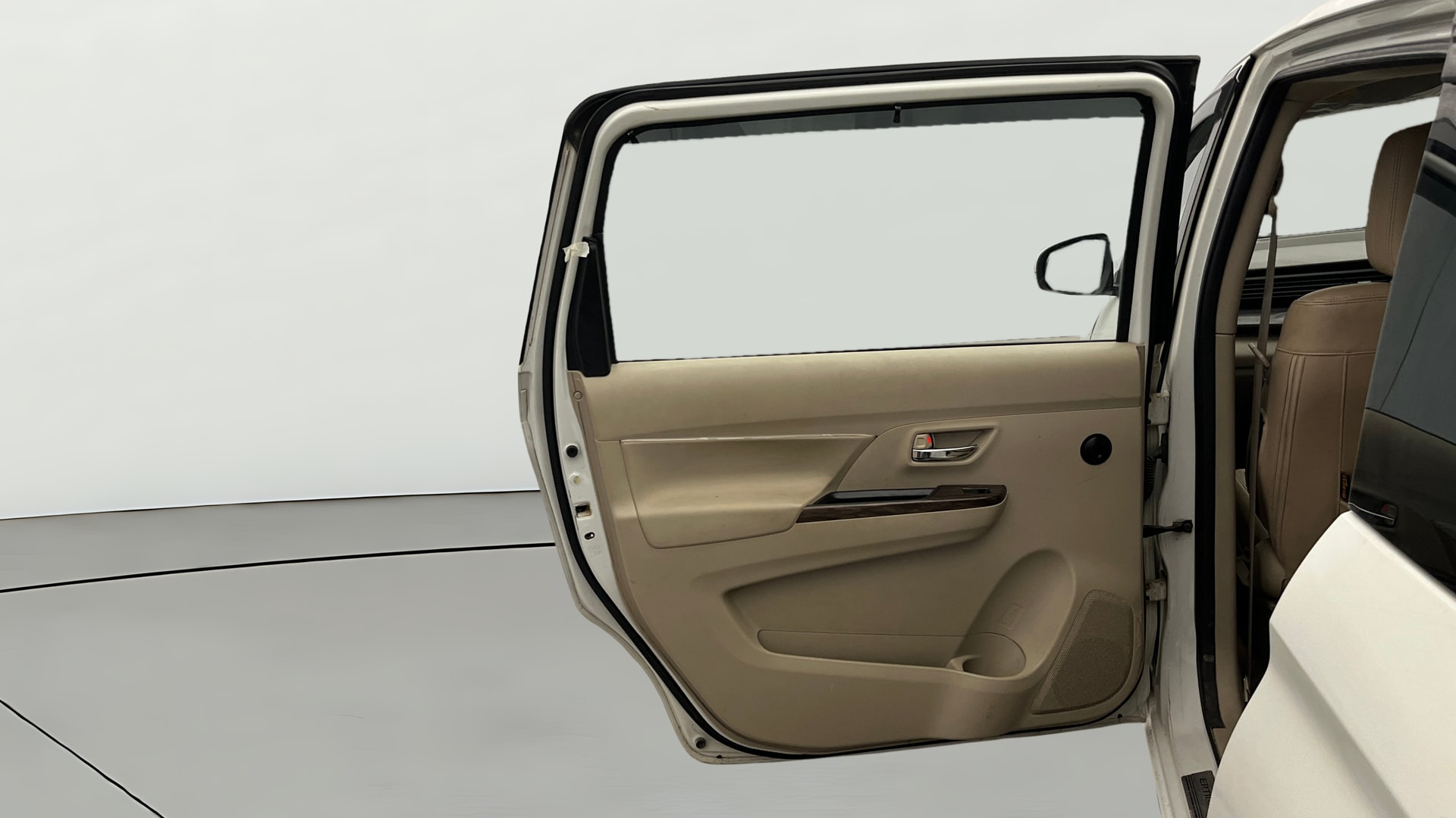 View 2022 Maruti Suzuki 1000 Base Variant Image 24 Used 2022 Maruti Suzuki 1000 Base Variant Image 24