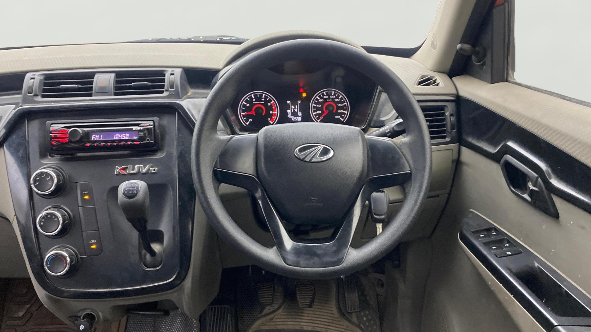 View 2016 Mahindra KUV100 K4 Plus Diesel 6 Seater BS IV Image 20 Used 2016 Mahindra KUV100 K4 Plus Diesel 6 Seater BS IV Image 20