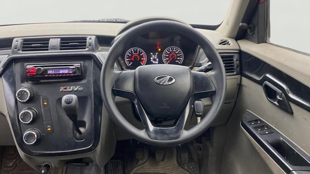 View Mahindra KUV100 Image 20 Used Mahindra KUV100 Image 20