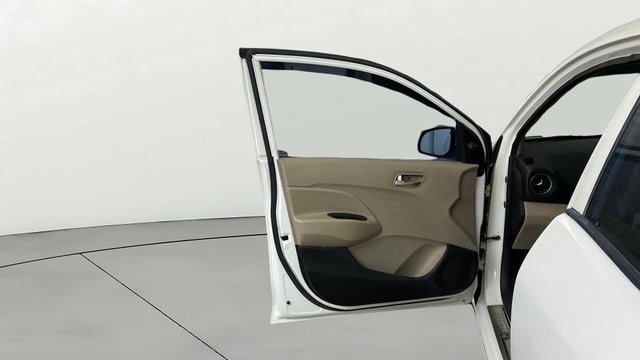 View Hyundai New Santro Image 30 Used Hyundai New Santro Image 30