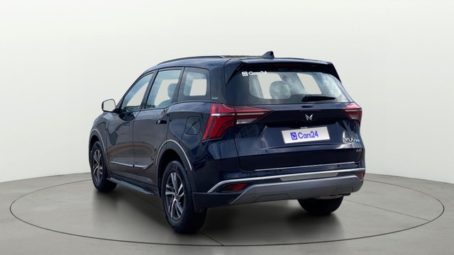 View Mahindra XUV700 Image 2 Used Mahindra XUV700 Image 2