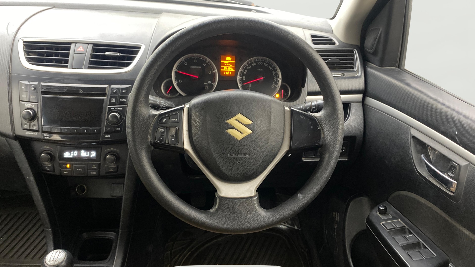 View 2013 Maruti Suzuki 1000 Base Variant Image 20 Used 2013 Maruti Suzuki 1000 Base Variant Image 20