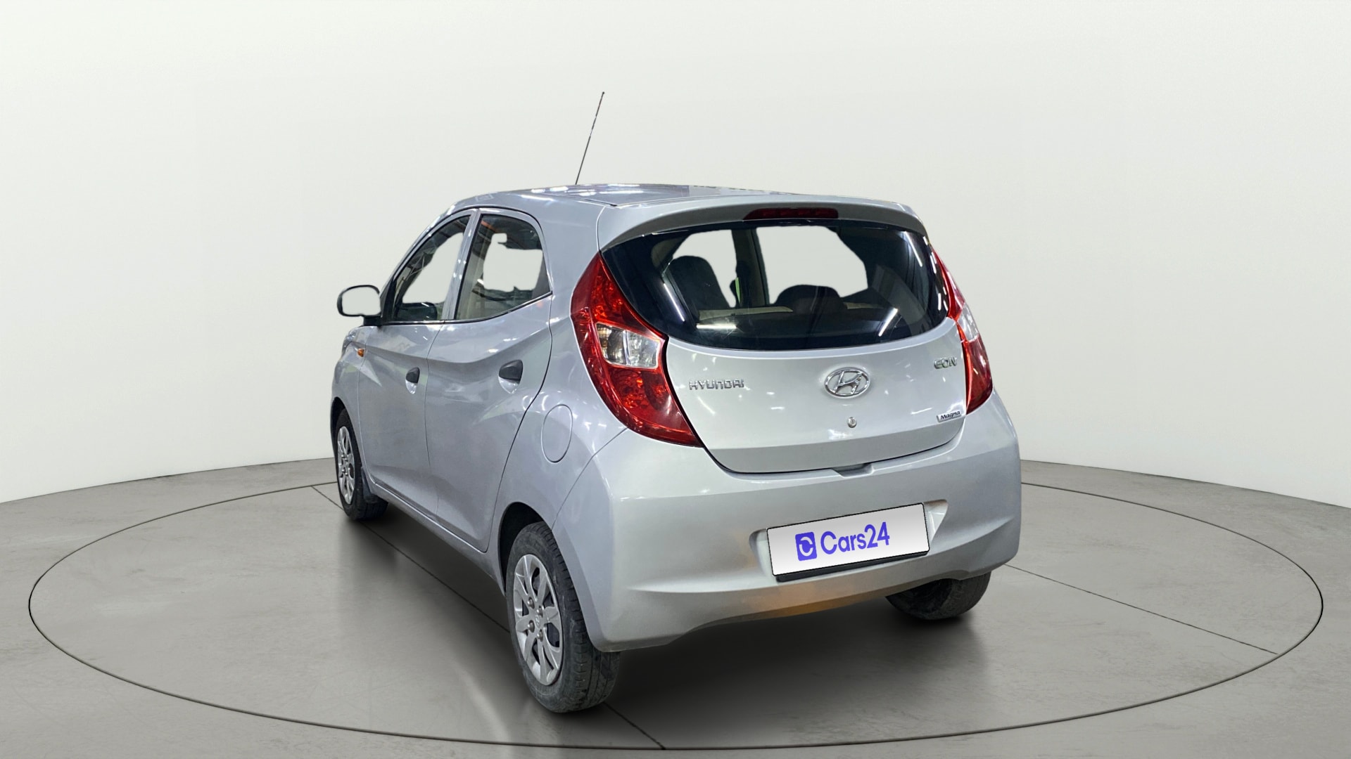 View 2016 Hyundai EON Magna Plus Image 2 Used 2016 Hyundai EON Magna Plus Image 2