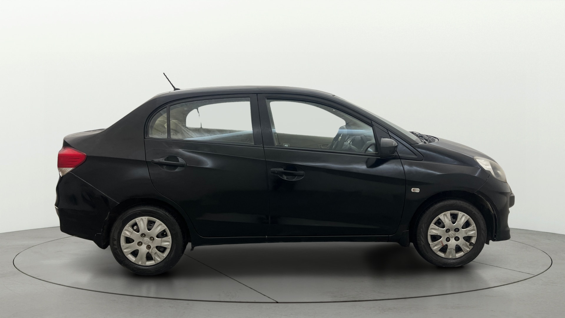 View 2013 Honda Amaze E MT Petrol BS IV Image 8 Used 2013 Honda Amaze E MT Petrol BS IV Image 8