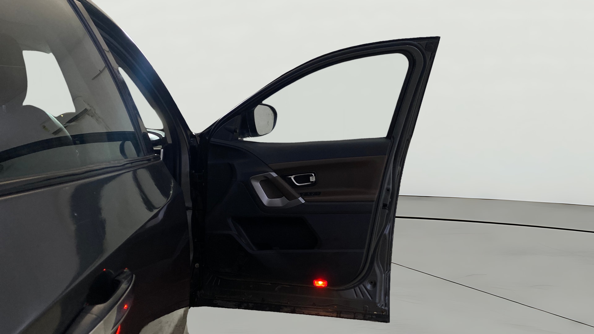 View 2019 Tata Harrier XE Image 46 Used 2019 Tata Harrier XE Image 46