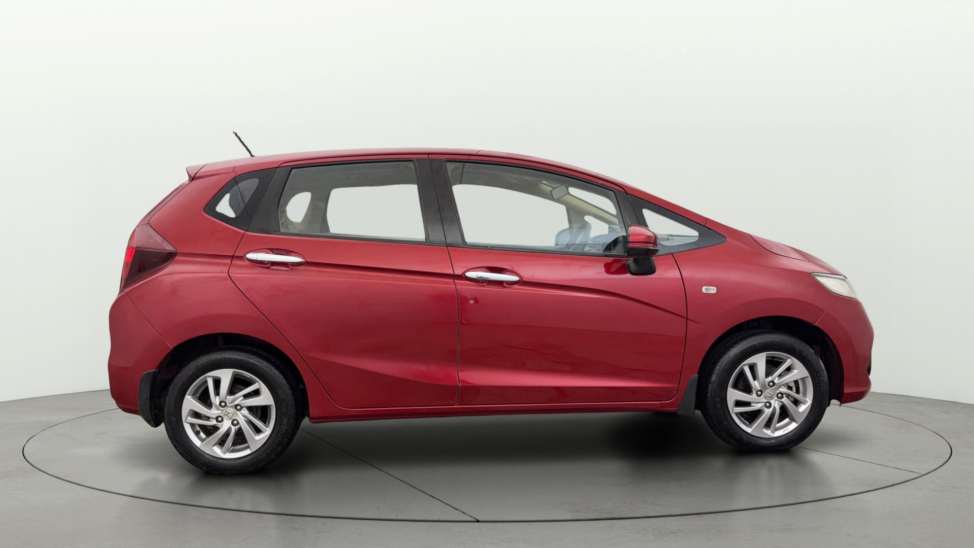 View 2020 Honda Jazz E MT Diesel Image 9 Used 2020 Honda Jazz E MT Diesel Image 9