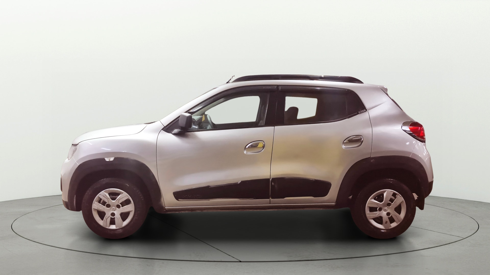 View 2016 Renault Kwid RXT 1.0 Image 5 Used 2016 Renault Kwid RXT 1.0 Image 5